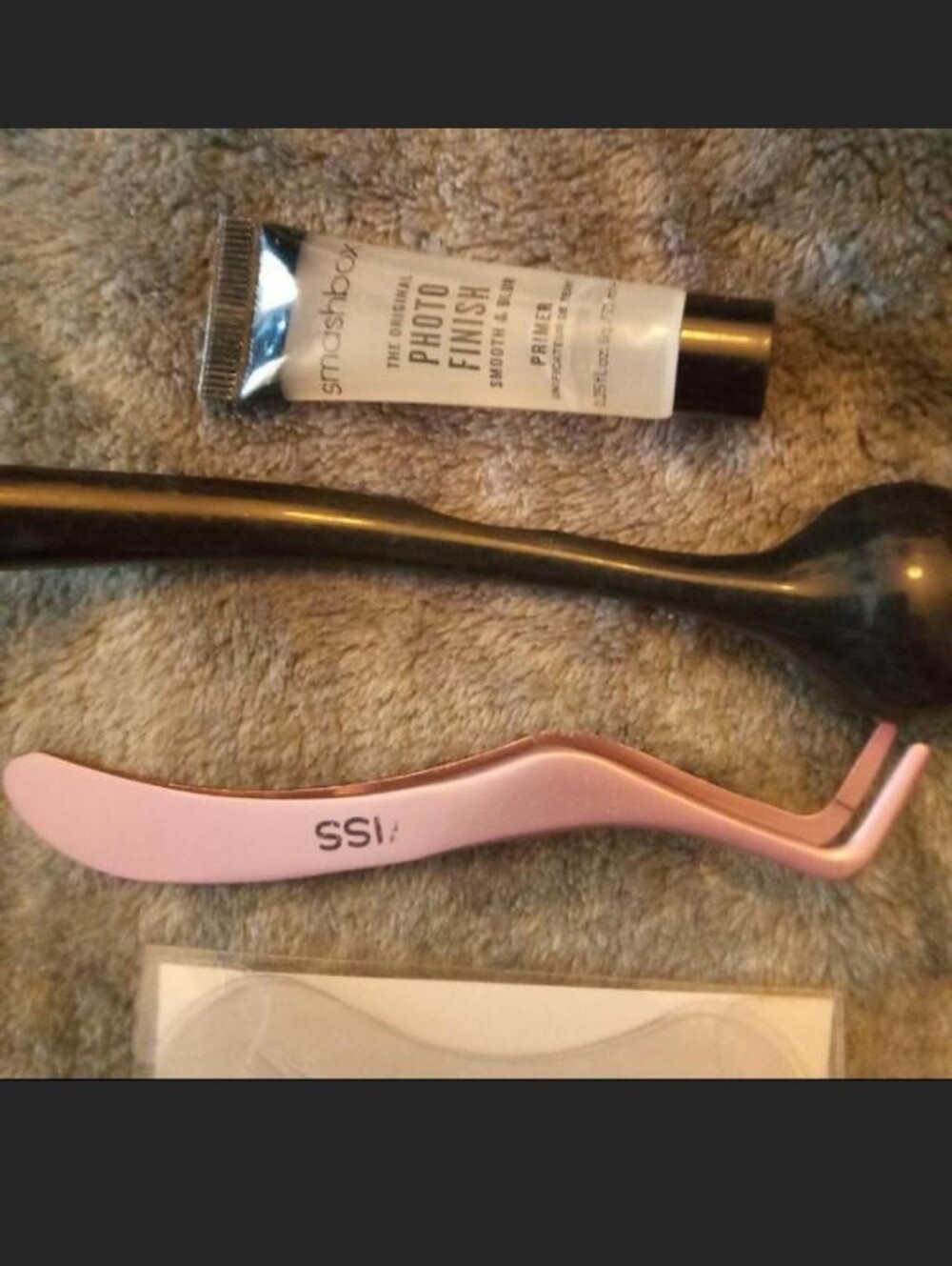5 Piece Eye Beauty Bundle - Smashbox Primer & Mascara, Eye Roller, Brow Stenci